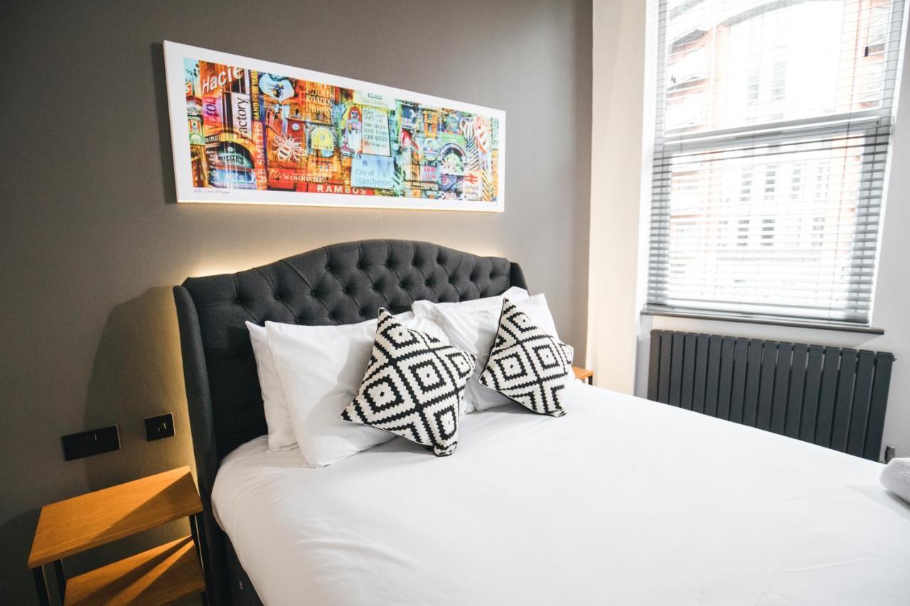 Black Lion Hotel Manchester Salford  Extérieur photo